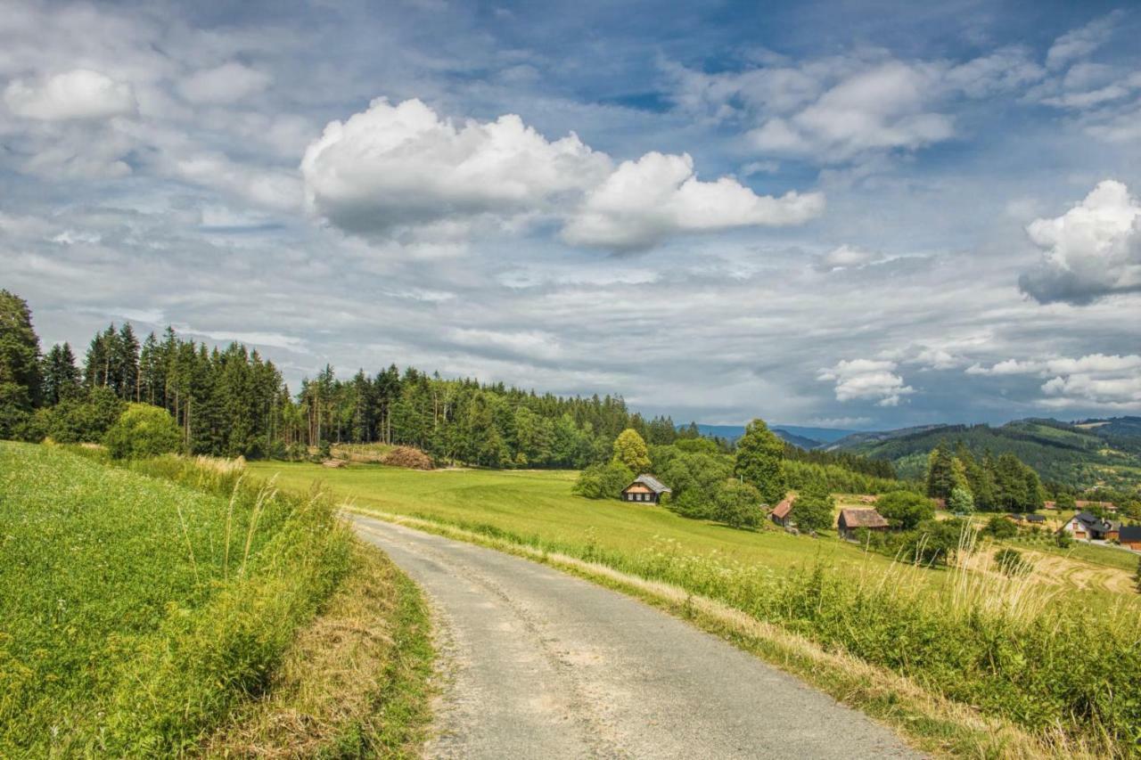 Ubytovani Na Przenskych Pasekach Mikuluvka Exterior foto